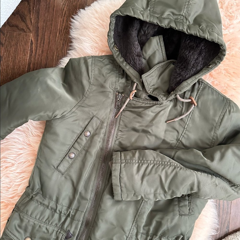 Izzue Army Green Winter Jacket Coat Lined